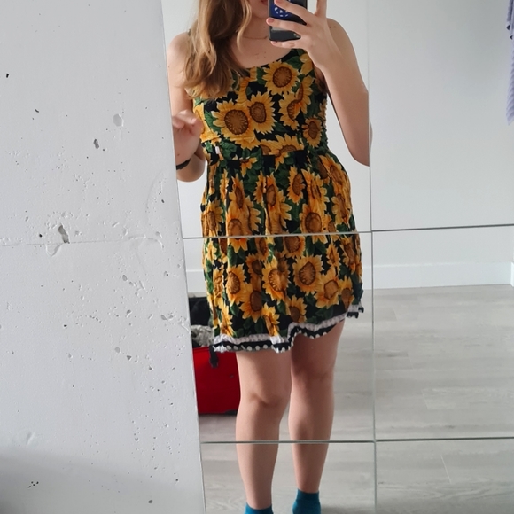 Zara Dress - Picture 4 of 4